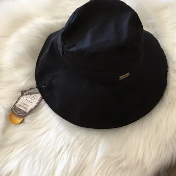 🆕 Sun N Sand Up Brim Black Hat